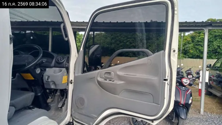 2023 Hino Dutro – 10