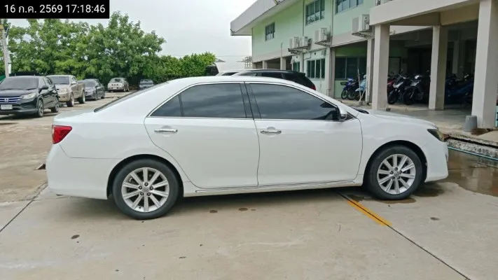2012 Toyota Camry – 8
