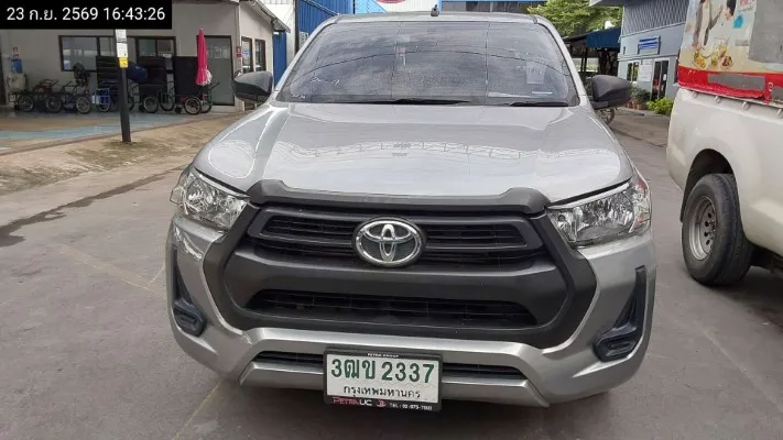 2020 Toyota Hilux Revo – 1