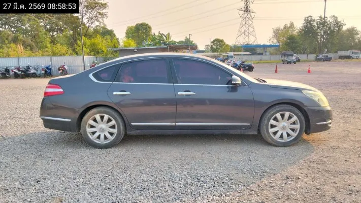 2011 Nissan Teana – 8