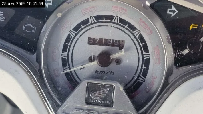 2010 Honda Click – 11