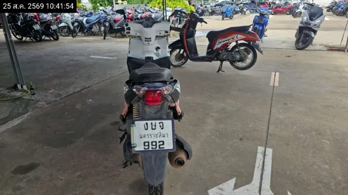 2010 Honda Click – 6