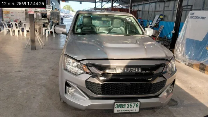 2021 Isuzu D-Max – 1