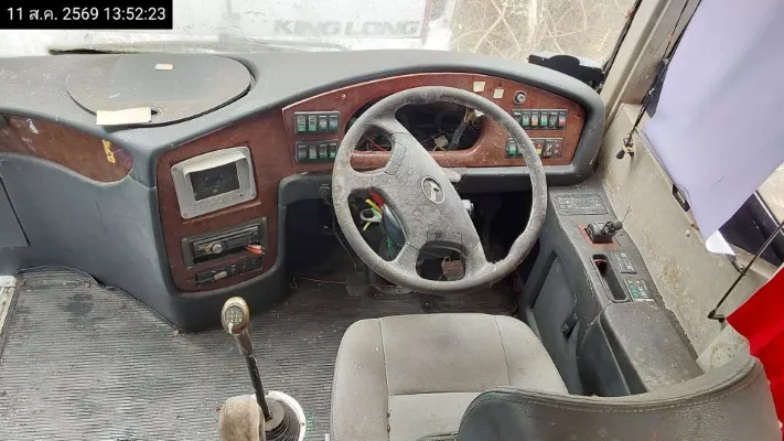 2013 King Long XMQ6900D – 12