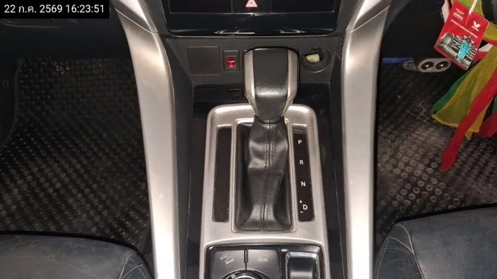 2015 Mitsubishi Pajero Sport – 9