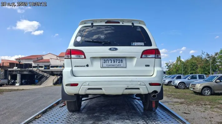 2009 Ford Escape – 4