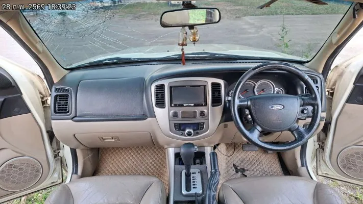 2009 Ford Escape – 10