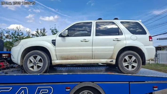 2009 Ford Escape – 7