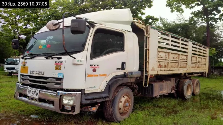 2013 Isuzu FXZ360 – 2