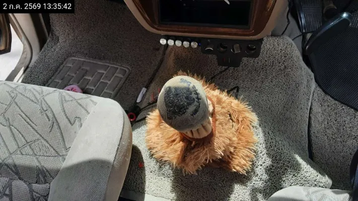 2005 Nissan Frontier – 9