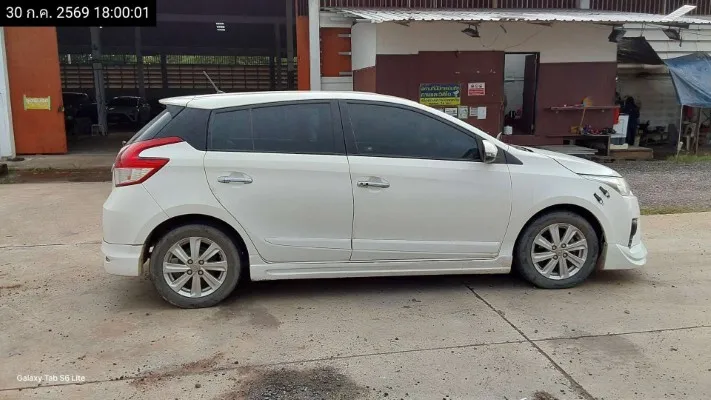 2015 Toyota Yaris – 8