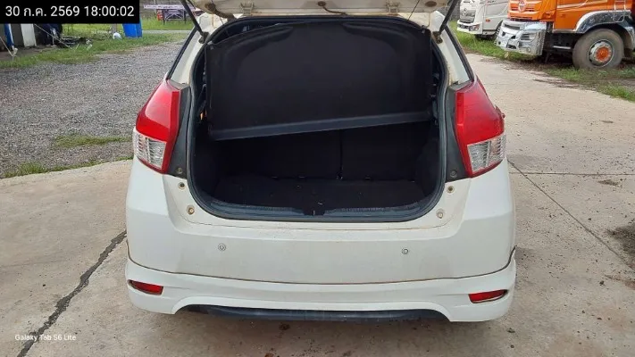 2015 Toyota Yaris – 10