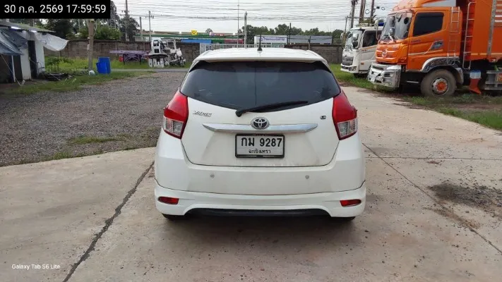 2015 Toyota Yaris – 6
