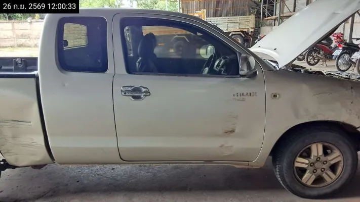 2005 Toyota Hilux Vigo – 12