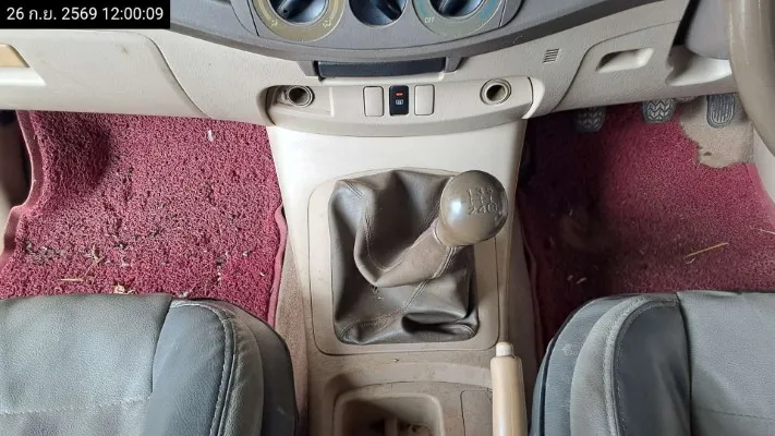 2005 Toyota Hilux Vigo – 9