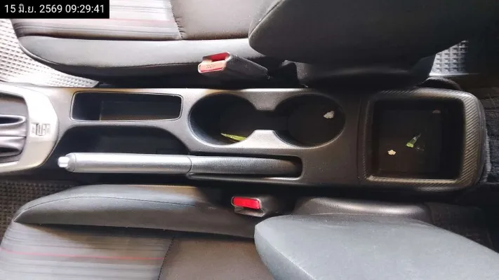2015 Mazda Mazda2 – 10
