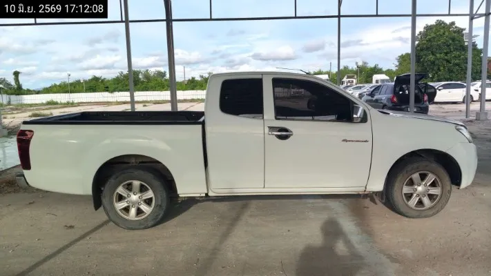 2013 Isuzu D-Max – 8