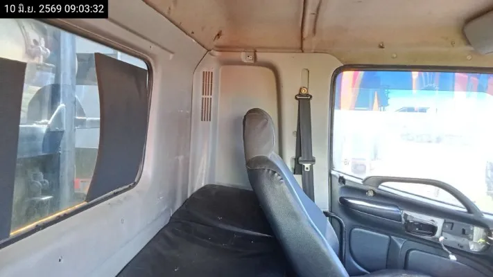 2010 Hino FM1J – 12