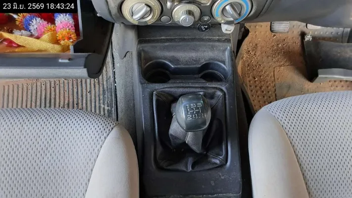 2008 Isuzu D-Max – 9