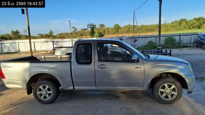2008 Isuzu D-Max – 8