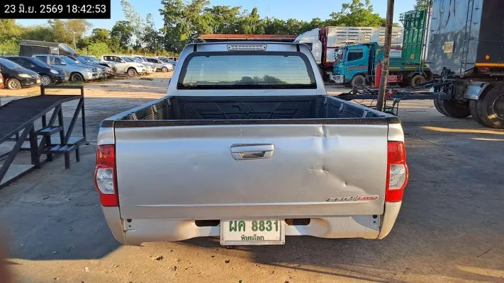 2008 Isuzu D-Max – 4