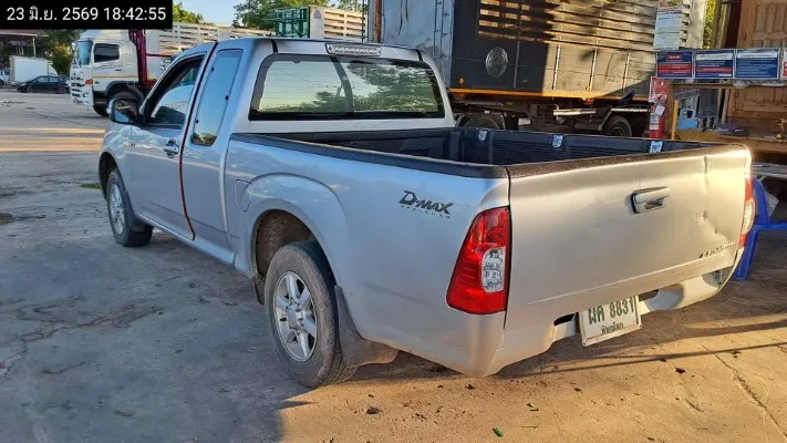2008 Isuzu D-Max – 6