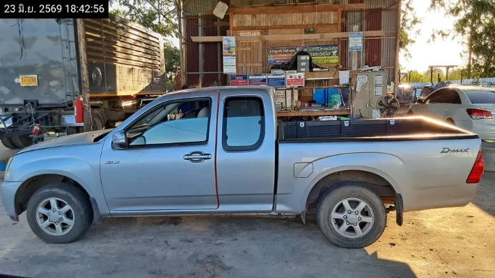 2008 Isuzu D-Max – 7