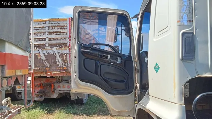 2010 Hino FM1J – 8