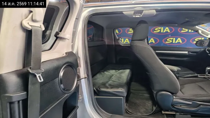 2020 Toyota Hilux Revo – 10