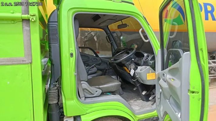 Hino Dutro – 12
