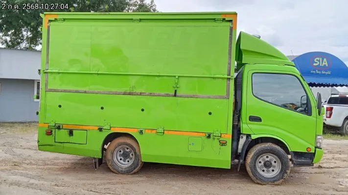 Hino Dutro – 8