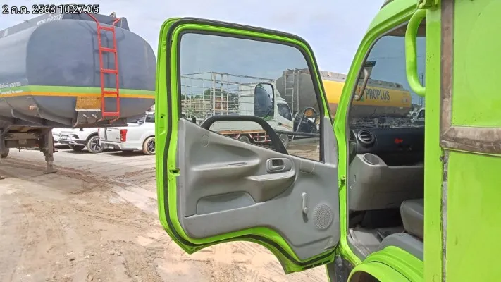 Hino Dutro – 11