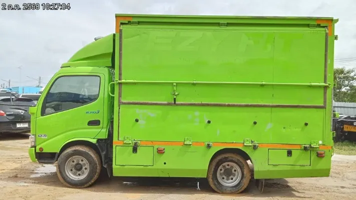 Hino Dutro – 9