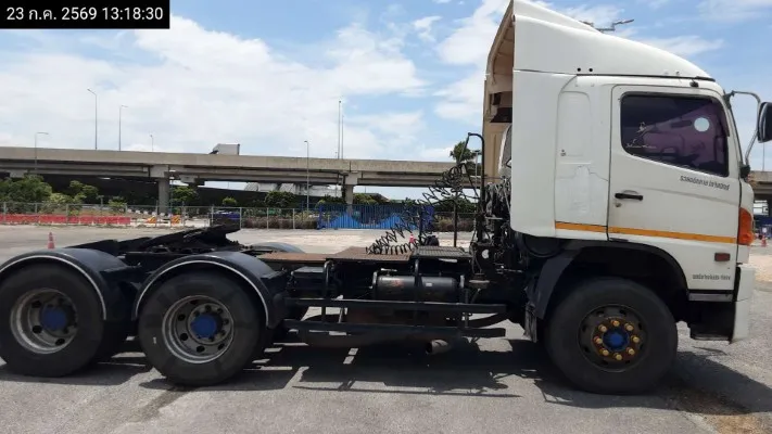 2010 Hino FM1A – 5