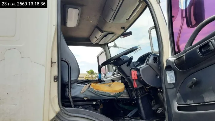 2010 Hino FM1A – 10