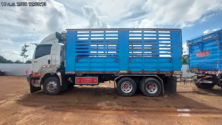 2016 Isuzu FXZ360 – 5