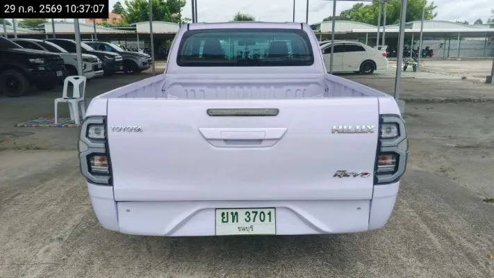 2020 Toyota Hilux Revo – 6