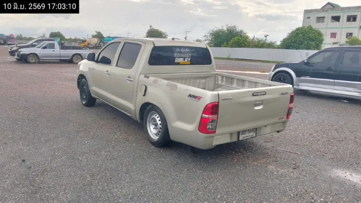 2012 Toyota Hilux Vigo – 6