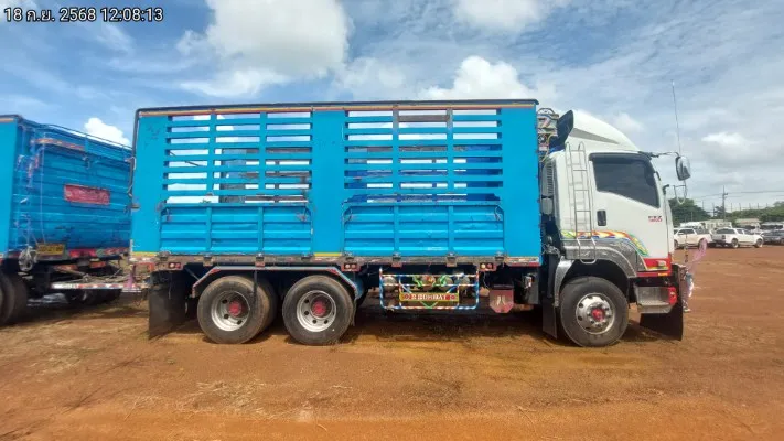 2016 Isuzu FXZ360 – 4