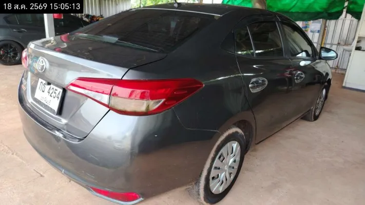 2018 Toyota Yaris Ativ – 5