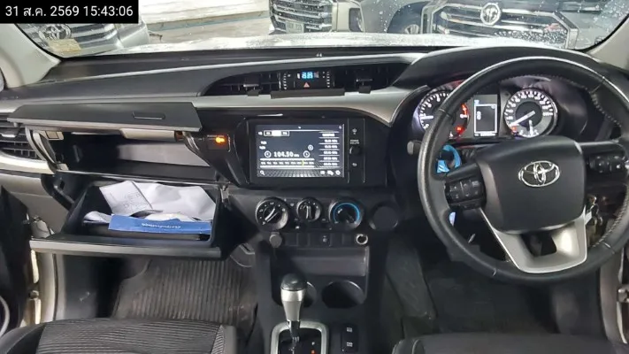 2020 Toyota Hilux Revo – 7