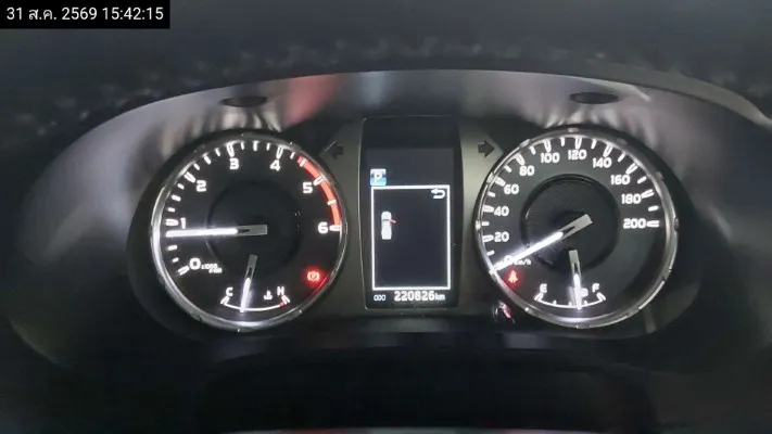 2020 Toyota Hilux Revo – 10