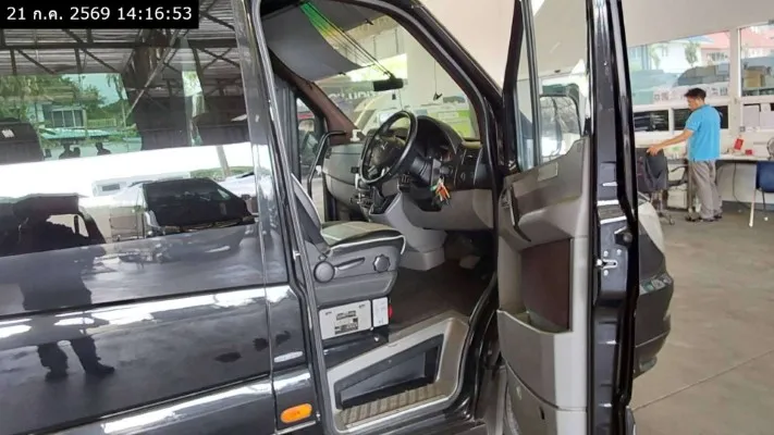 2015 Mercedes-Benz Sprinter – 10