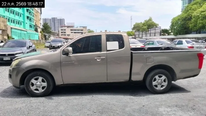 2012 Isuzu D-Max – 7