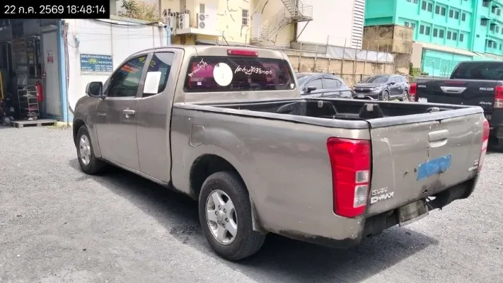 2012 Isuzu D-Max – 6