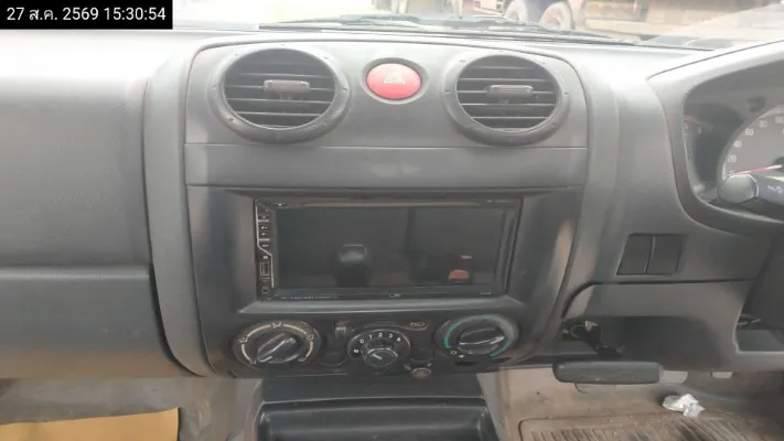 2009 Isuzu D-Max – 11