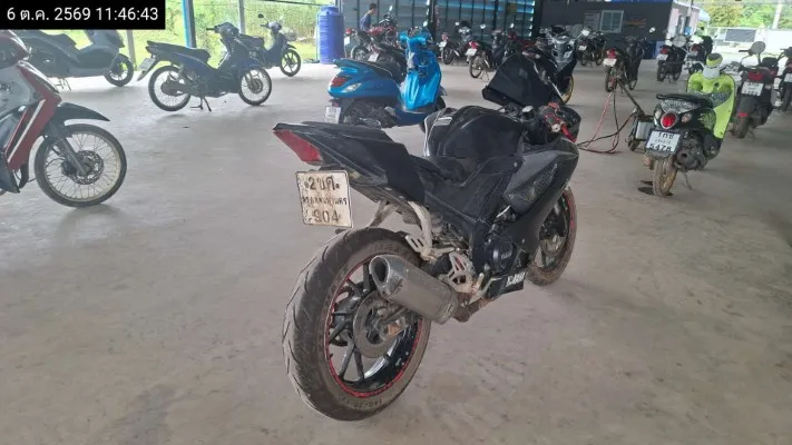2017 Yamaha YZF-R15 – 8
