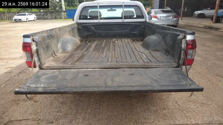 2009 Isuzu D-Max – 10