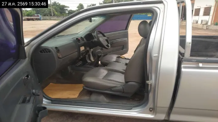 2009 Isuzu D-Max – 12