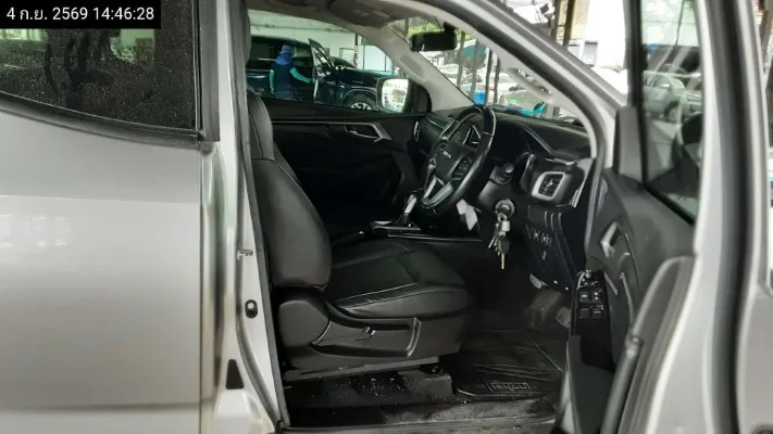 2020 Isuzu D-Max – 12